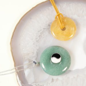 Donut hangers