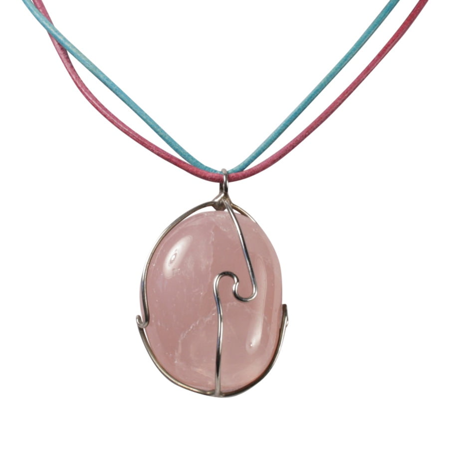 Edelsteen aan ketting Rozenkwarts