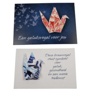 Wenskaartje origami kraanvogel. Voor en achterkant